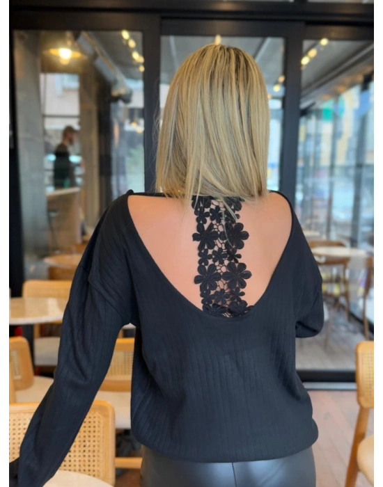 Kadın Uzun Kollu V Yakalı Pencere Sırt Dantel Detaylı Kalın Fitilli Kaşkorse Bluz