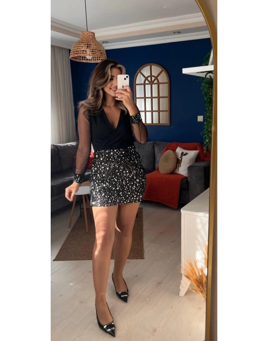 Kadın Uzun Kollu V Yakalı üst Krep Alt Payet Kısa Elbise