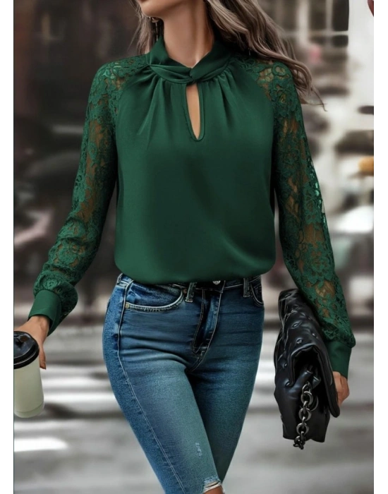 Kadın Uzun Kollu Yaka Düğme Detay Güpürlü Kol Krep Bluz