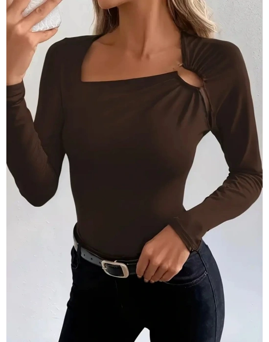 Kadın Uzun Kollu Yakadan Halka Detaylı Viskon Bluz