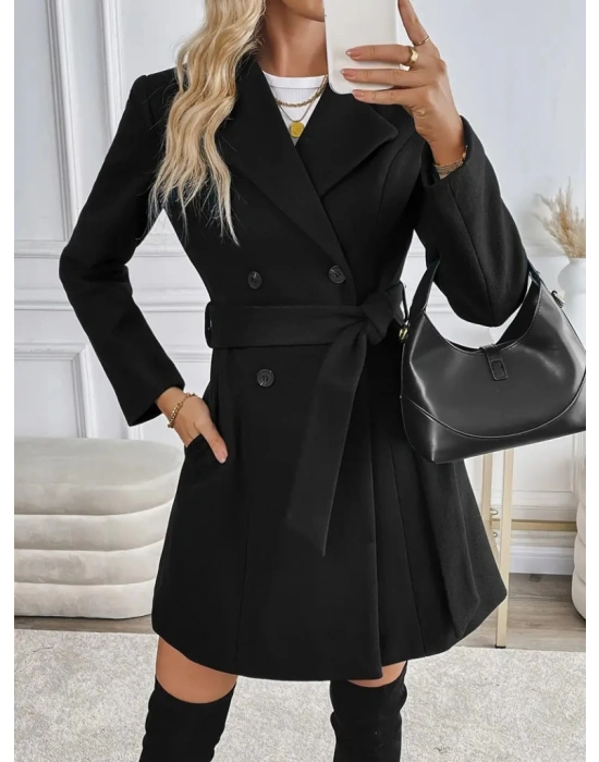 Kadın Uzun Kollu Yakalı önden Düğmeli Belden Kuşaklı Kısa Kaşe Kaban