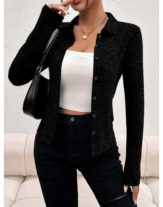 Kadın Uzun Kollu Yakalı önden Düğmeli Kısa Ceket