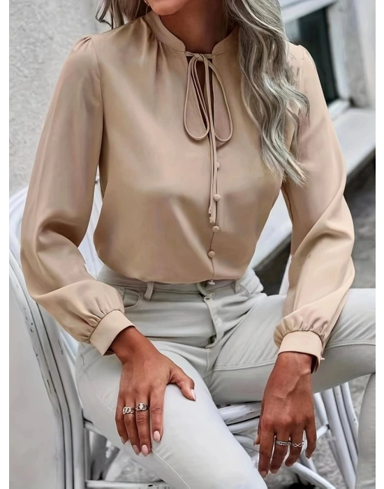 Kadın Uzun Kollu Yakalı Yakadan Bağcıklı Düğmeli Sandy Bluz