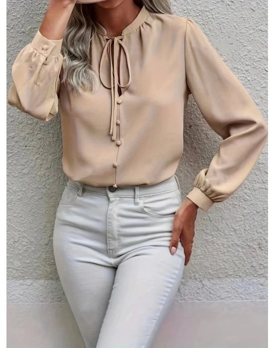 Kadın Uzun Kollu Yakalı Yakadan Bağcıklı Düğmeli Sandy Bluz