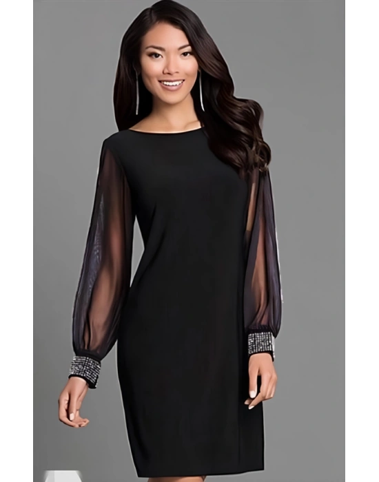 Kadın Uzun Kollu Yakası Yanlardan Hafif Açık Kollar Tül Ve Taş Detay Kısa Krep Elbise