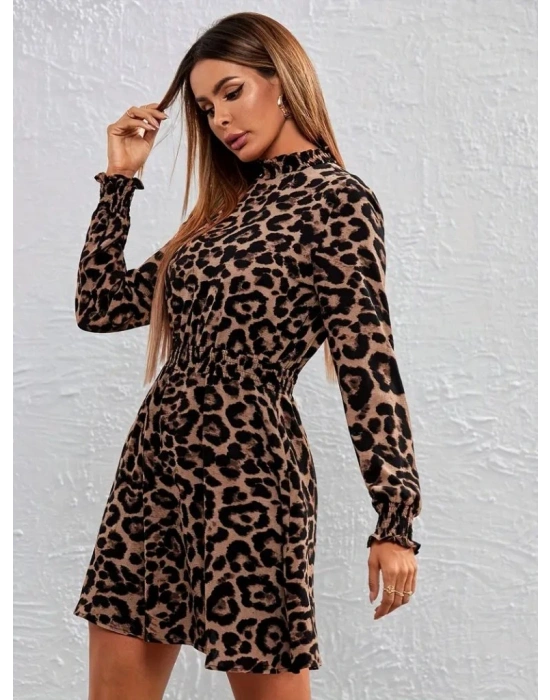 Kadın Uzun Kollu Yarı Balıkçı Yaka Leopar Desenli Kadife Elbise