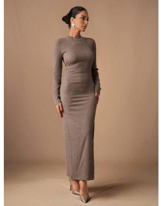 Kadın Uzun Kollu Yarım Balıkçı Yaka Bürümcük Kumaş Yırtmaç Detay Kalem Elbise