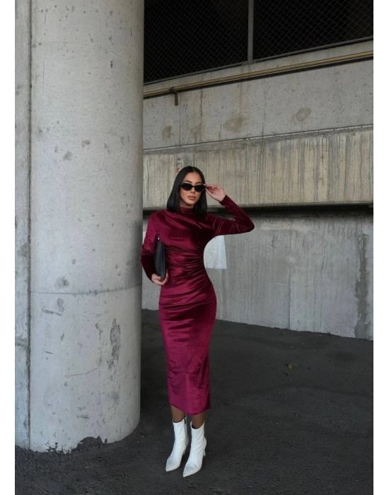 Kadın Uzun Kollu Yarım Balıkçı Yaka Büzgü Detay Kadife Kumaş Elbise