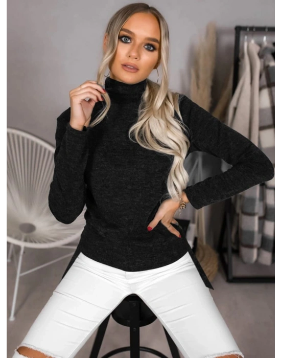 Kadın Uzun Kollu Yarım Balıkçı Yaka Omuzları Açık Bir Tarafı Yırtmaçlı Yumoş Bluz