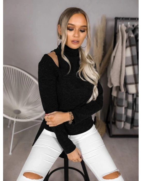 Kadın Uzun Kollu Yarım Balıkçı Yaka Omuzları Açık Bir Tarafı Yırtmaçlı Yumoş Bluz