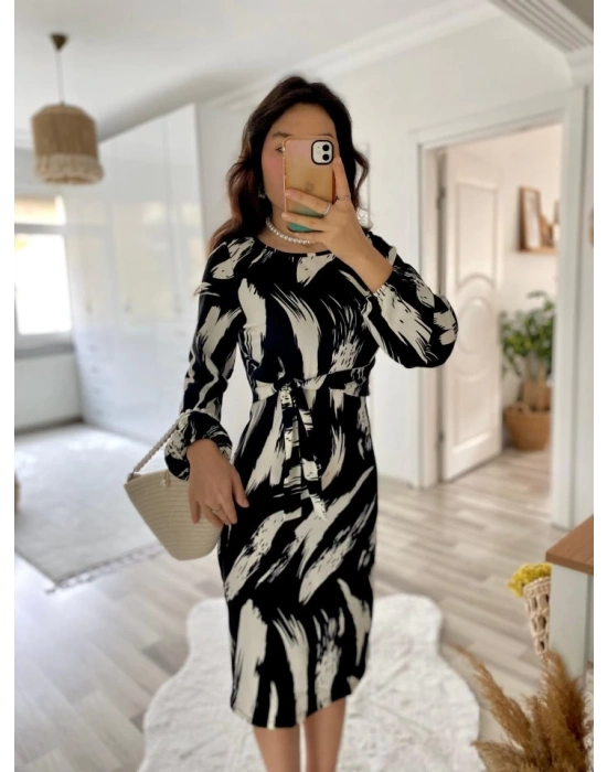 Kadın Uzun Kollu Yuvarlak Yaka Belden Kuşaklı Hazır Desenli Midi Krep Elbise