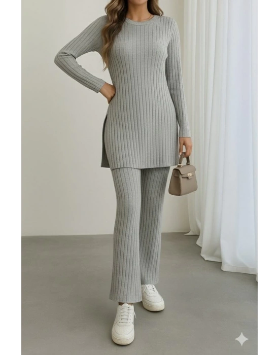 Kadın Uzun Kollu Yuvarlak Yaka Yandan Yırtmaç Detaylı şardonlu Kaşkorse Bluz Ve Pantolon Ikili Takım