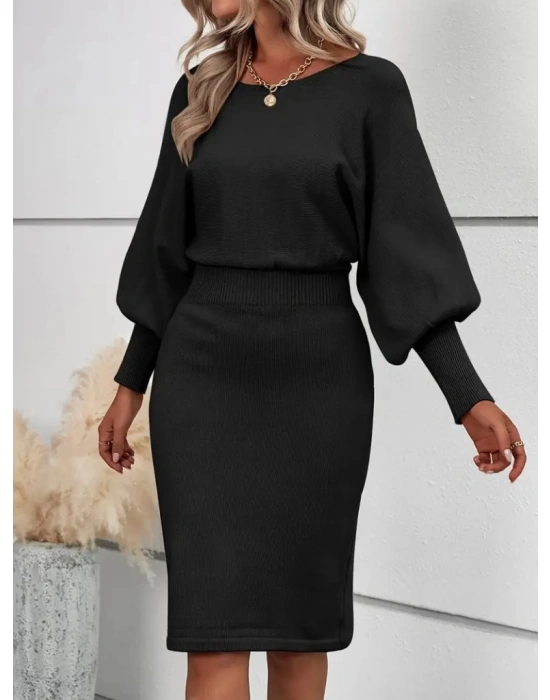 Kadın Uzun Yarasa Kollu Yakası Açık Belden Oturtmalı Kısa Triko Elbise