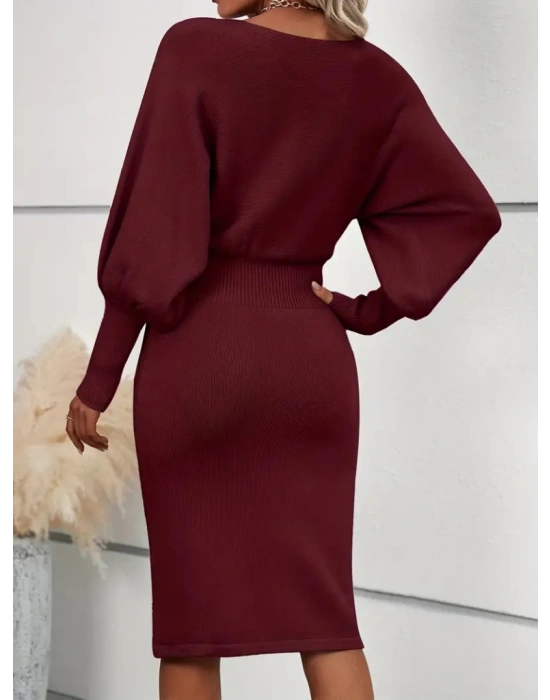 Kadın Uzun Yarasa Kollu Yakası Açık Belden Oturtmalı Kısa Triko Elbise