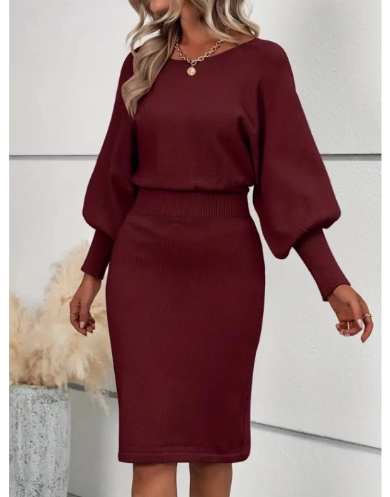 Kadın Uzun Yarasa Kollu Yakası Açık Belden Oturtmalı Kısa Triko Elbise