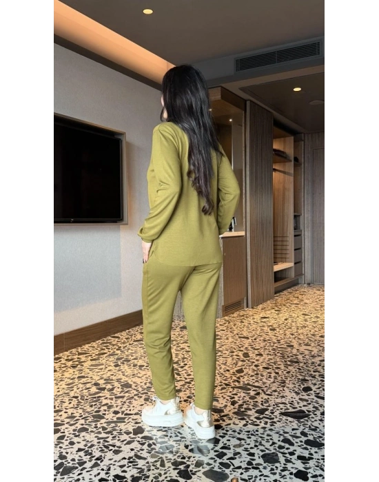 Kadın V Yaka Bluz Ve Pantolon Ikili Takım