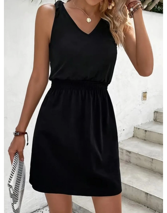 Kadın V Yakalı Belinde Gipe Detay Krep Elbise