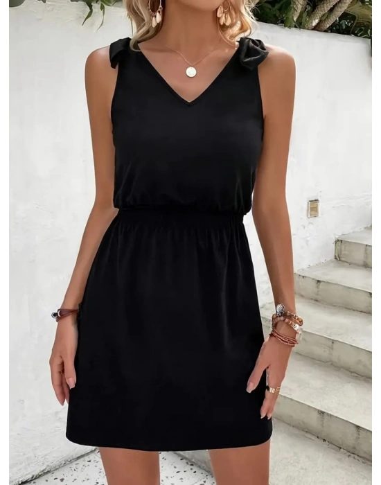 Kadın V Yakalı Belinde Gipe Detay Krep Elbise