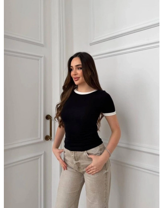 Kadın Yaka Ve Kolda Garni Detay Bluz