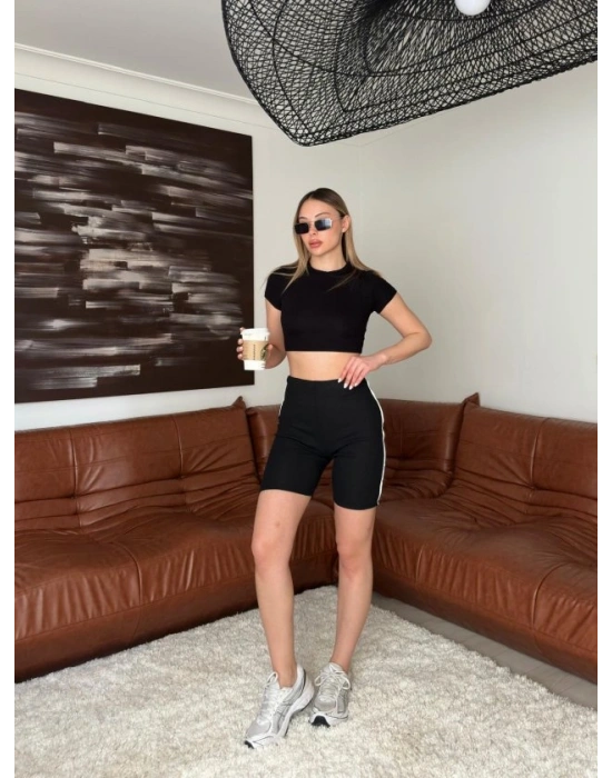 Kadın Yanı şerit Detay Kaşkorse şort