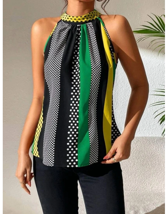 Kadın Yarım Balıkçı Yaka Kolsuz Mikro Bluz