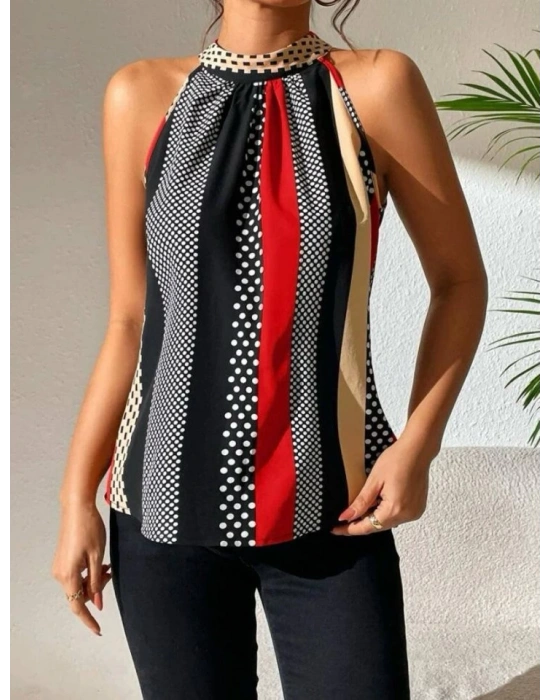 Kadın Yarım Balıkçı Yaka Kolsuz Mikro Bluz