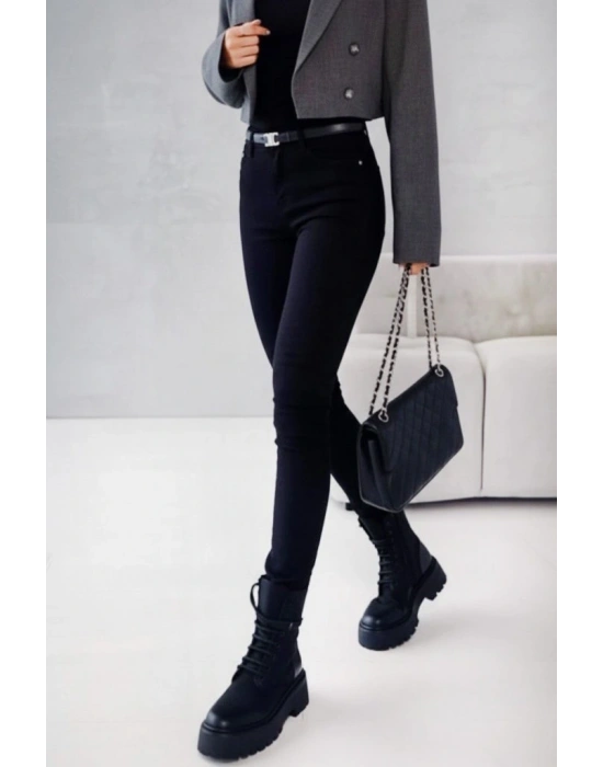 Kadın Yüksek Bel Cepli Kemersiz Kot Pantolon