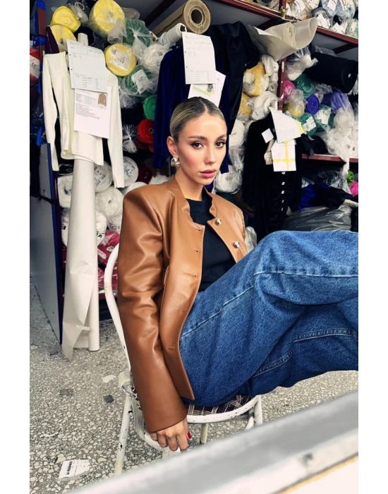 Kahverengi Önü Düğme Kapamalı Deri Ceket