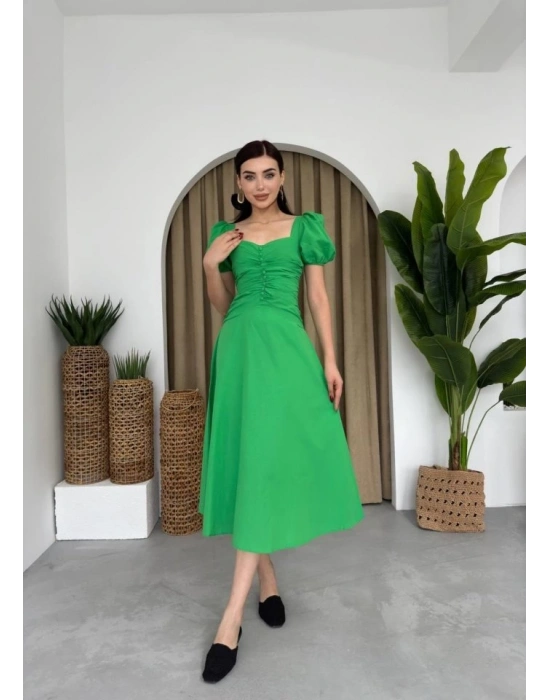 Kare Yaka Düğmeli Elbise