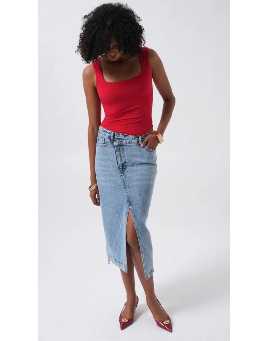 Kare Yaka Kalın Askılı Bodysuit