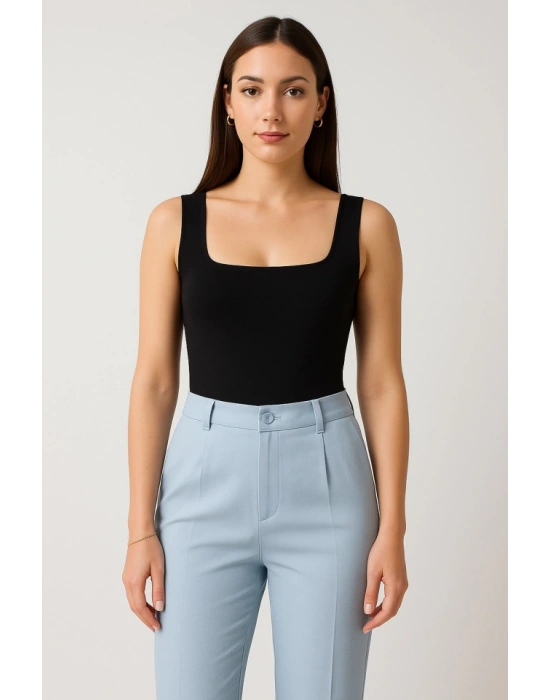 Kare Yaka Kalın Askılı Bodysuit