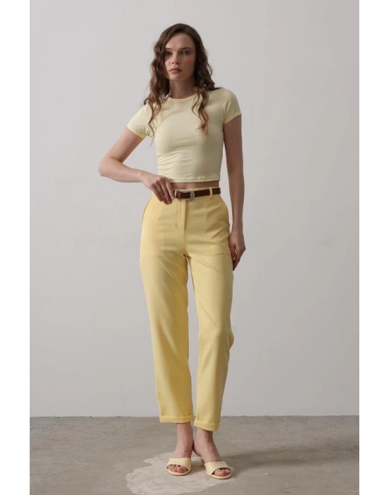 Kemerli Havuç Pantolon  Sarı