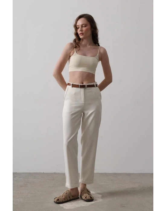 Kemerli Havuç Pantolon  Ekru