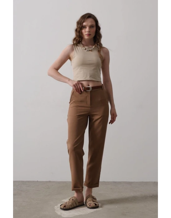 Kemerli Havuç Pantolon  Taba