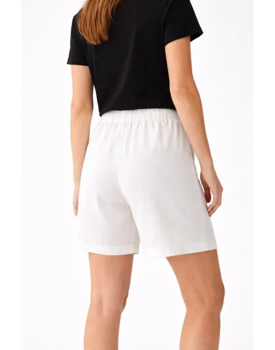 Keten Kumaş Cepli Rahat Kesim Bel astikli Şort  Beyaz