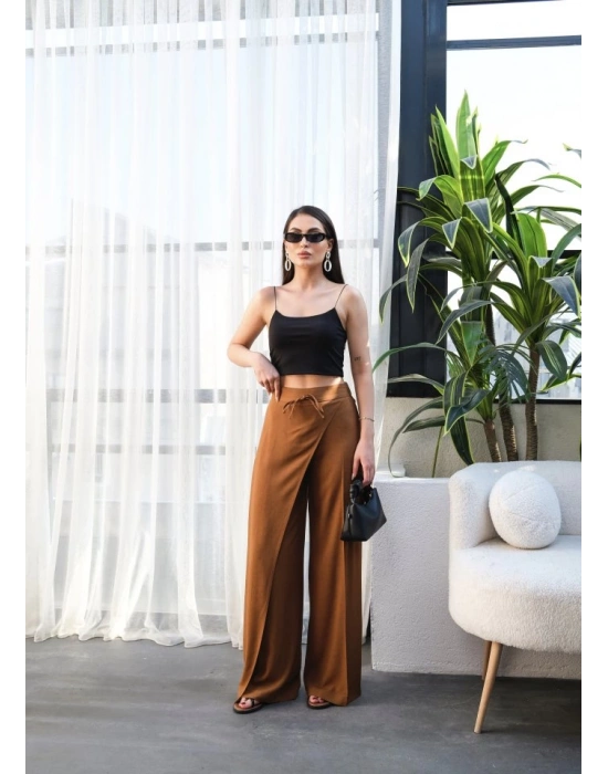 Keten Önü Çapraz Parçali asti̇kli̇ Ve Bağcikli Geni̇ş Paça Pantolon