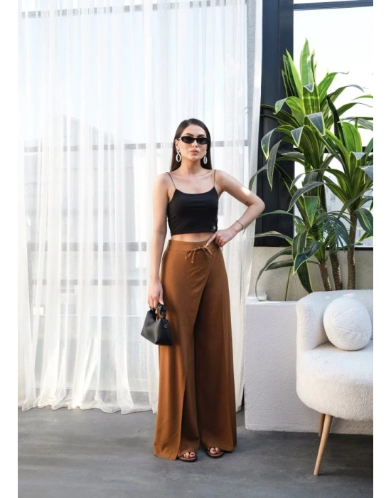 Keten Önü Çapraz Parçali asti̇kli̇ Ve Bağcikli Geni̇ş Paça Pantolon