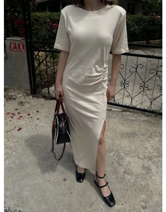 Kısa Kollu Uzun Yandan Yırtmaçlı Elbise  Beyaz