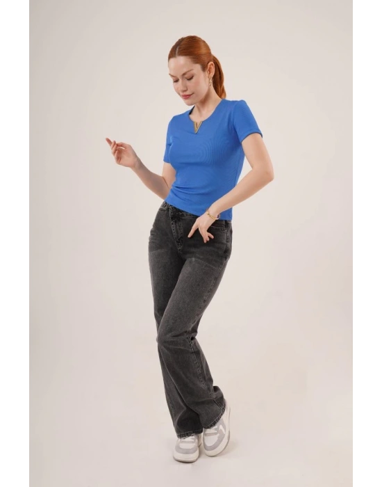 Kısa Kollu Yaka Detaylı Kaşkorse aks Bluz