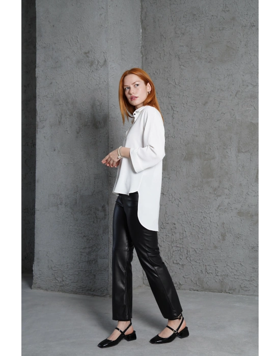 Kol Katlama Detaylı Beyaz Gömlek