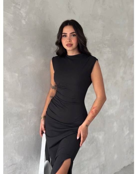 Kolsuz Yırtmaçlı Uzun axı Boy Elbise  iyah