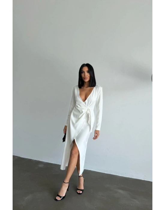 KRUVAZE BROŞ DETAYLI ELBİE  Beyaz