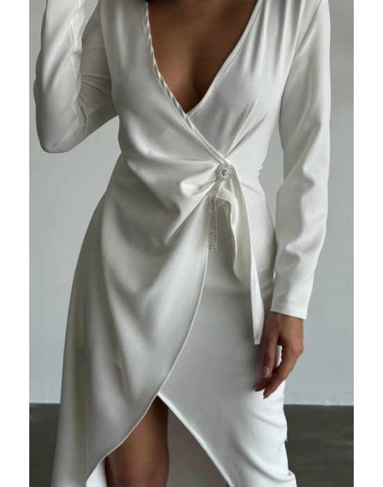 KRUVAZE BROŞ DETAYLI ELBİE  Beyaz