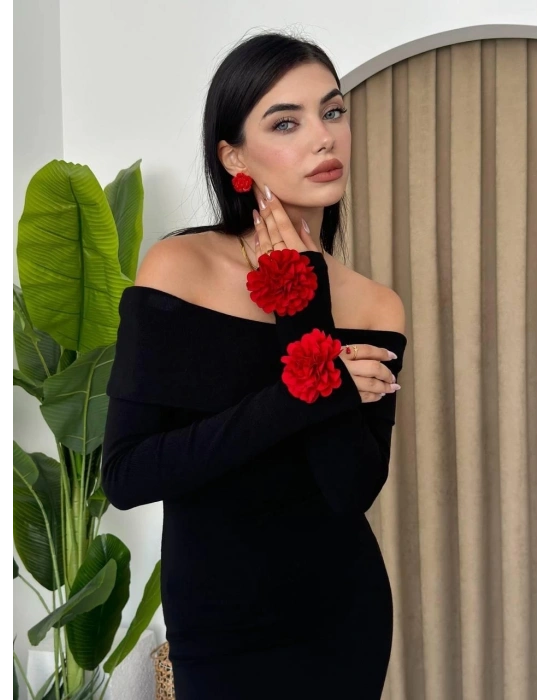 Livora Gül Detay Elbise