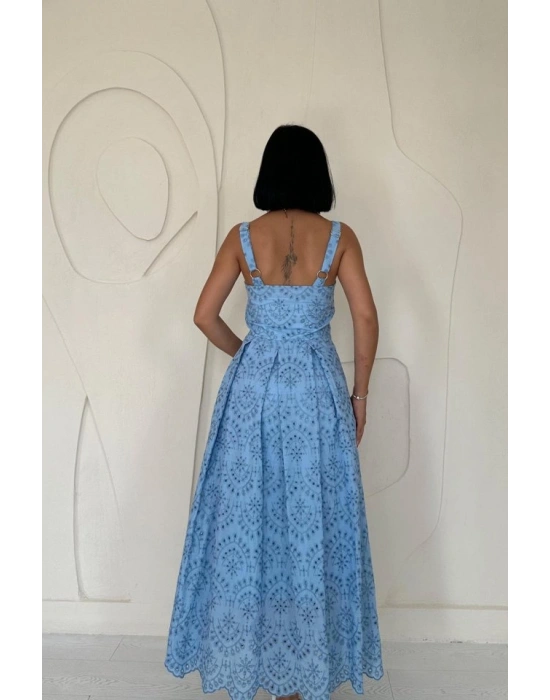 Mavi Askılı Aparatlı Brode Elbise