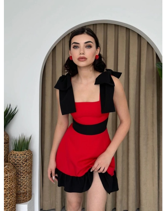 Miron Omuz Fiyonklu Elbise