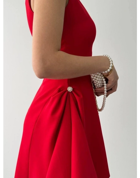 More İnci Detaylı Elbise