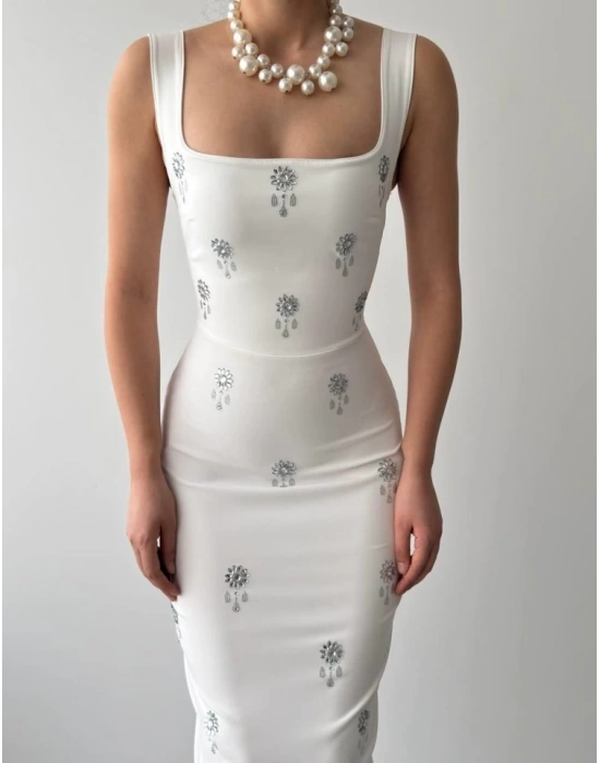 Ners Taş Detaylı Elbise