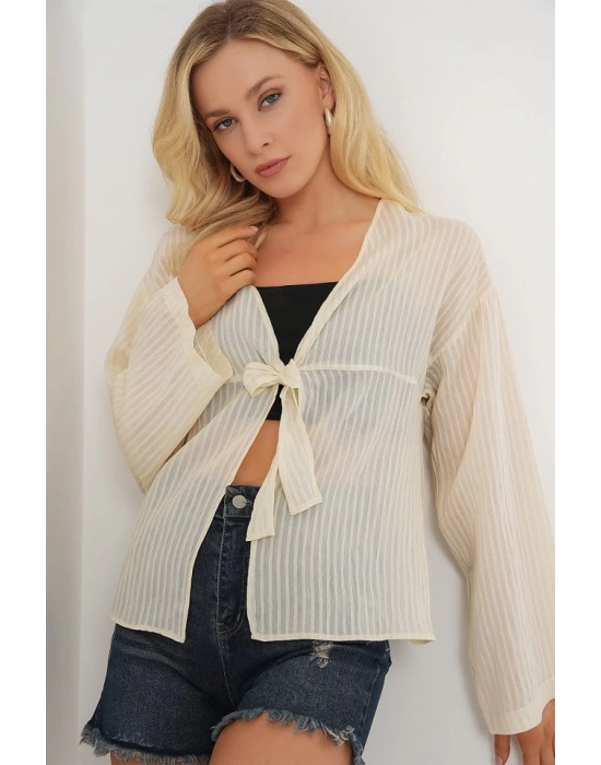 Önü Bağcıklı Bluz 952  Krem