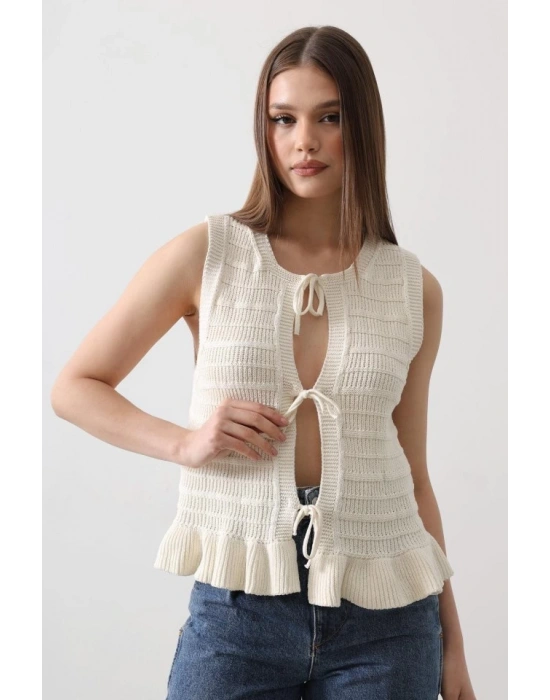 Önü Bağlamalı Yelek  Ekru
